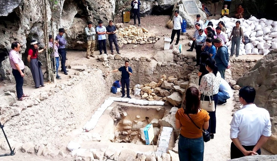 Di chỉ Mái đá Ngườm được đánh giá là di chỉ cổ nhất Việt Nam. mai-da-nguom-2.jpg