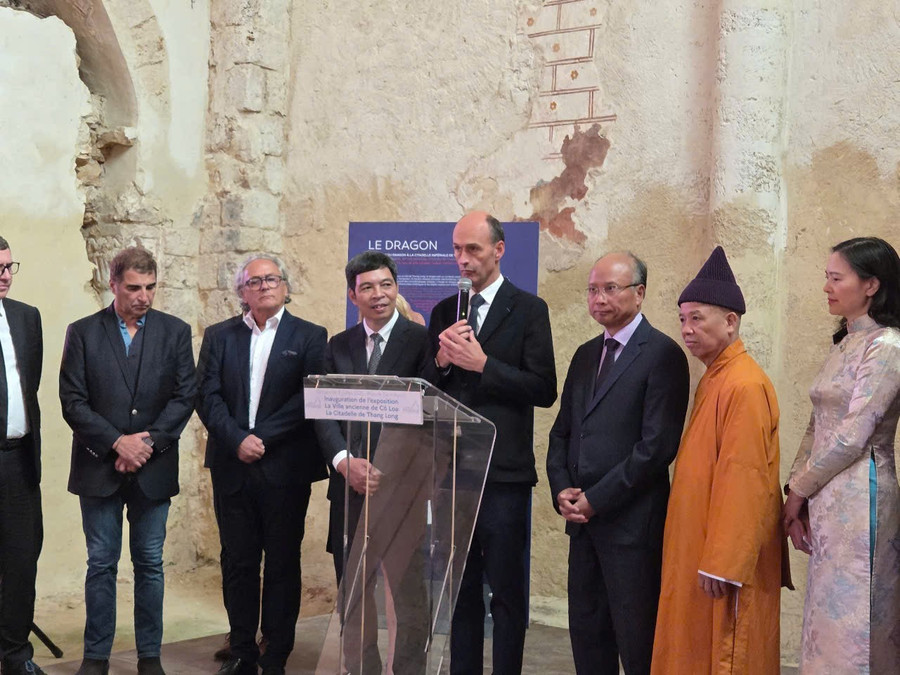 Hình ảnh khai trương không gian quảng bá tại tại Nhà thờ cổ Saint-Ayoul, Provins, Pháp - Ảnh BTC. quang-ba-di-san-1.jpg