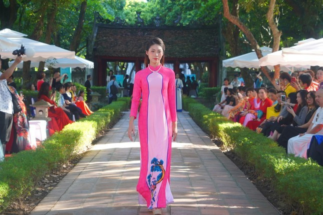 ao dai 2.jpg