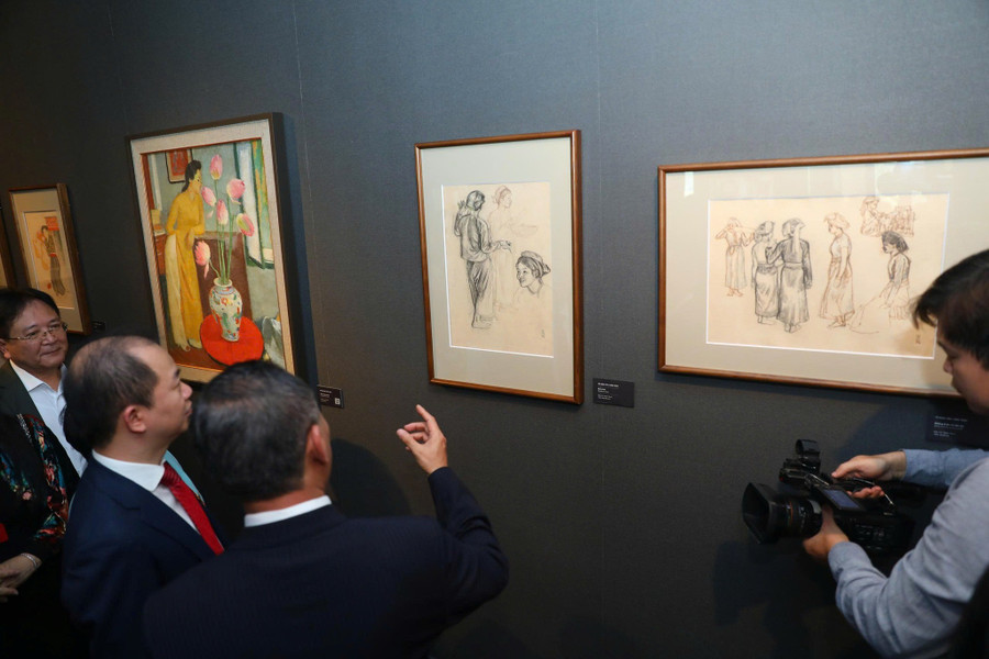 Chuyên đề giới thiệu 26 tác phẩm được tuyển chọn từ bộ sưu tập của Bảo tàng Mỹ thuật Việt Nam.