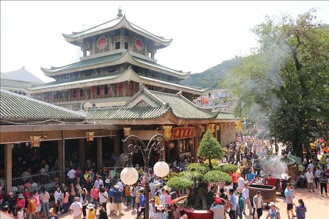 Đệ trình UNESCO ghi danh Lễ hội Vía Bà Chúa Xứ núi Sam là Di sản thế giới