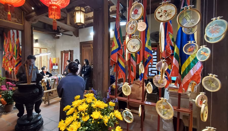 Tưởng nhớ ông tổ nghề thêu 