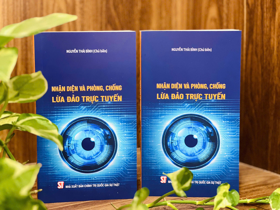 Cuốn sách đề cập các hình thức tấn công phổ biến của tội phạm mạng hiện nay.