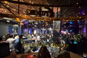 Công an Hưng Yên kiểm tra tại quán bar New Style Club (phường Thái Bình). Ảnh: Công an tỉnh Hưng Yên.