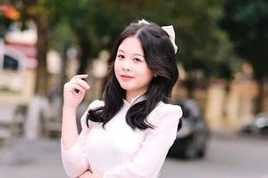 Nguyễn Diệu Linh (học sinh trường THPT Nguyễn Trãi, Hưng Yên) đạt hủ khoa khối A00 toàn quốc năm 2025. Ảnh NVCC