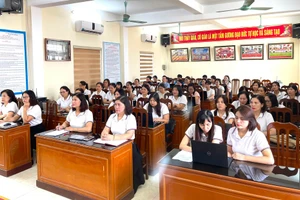 Sở Nội vụ tỉnh Hưng Yên đề xuất tuyển dụng 2.087 viên chức giáo viên.