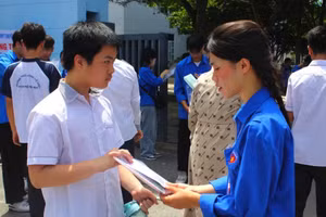 Thí sinh dự thi tuyển sinh vào trường THPT chuyên Thái Bình năm học 2025-2026.