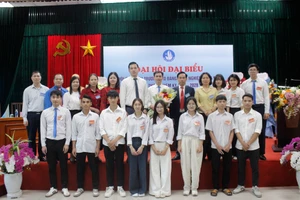 Ra mắt Ban Chấp hành Hội Sinh viên Trường Cao đẳng Công nghiệp Hưng Yên lần thứ V, nhiệm kỳ 2025-2028.