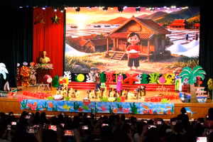 Hoạt động làm quen với Văn học qua tiết kể chuyện “Bà Chúa Muối” do cô Đỗ Thị Hằng và Phạm Thị Diệu thực hiện.