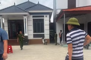 Lực lượng chức năng tại hiện trường. Ảnh chụp màn hình