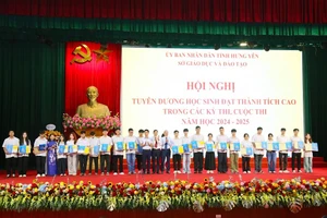 Phong trào thi đua trong ngành giáo dục Hưng Yên là động lực nâng cao chất lượng giáo dục toàn diện.