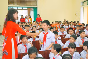 Chuyên đề thu hút gần 500 học sinh cấp tiểu học của Trường TH&THCS Hòa Bình.