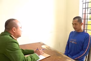  Bùi Quang Huy tại cơ quan điều tra. Ảnh Công an tỉnh Hưng Yên