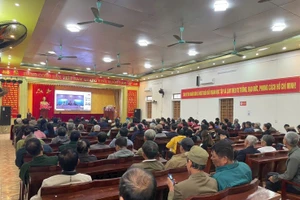 Lớp học trực tuyến 'Bình dân học vụ số' do Tỉnh đoàn Hưng Yên tổ chức.