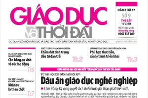 Tin tức báo in 10/1: Cân bằng an sinh và sức lao động