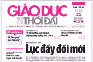 Tin tức báo in 22/4: Hiệu ứng tích cực từ chủ trương 'tăng thợ, giảm thầy'