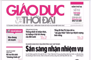 Tin tức báo in 17/4: Hỗ trợ thí sinh 'chương trình cũ'