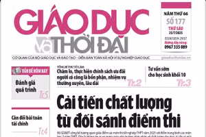 Tin tức báo in 25/7: Cải tiến chất lượng từ đối sánh điểm thi