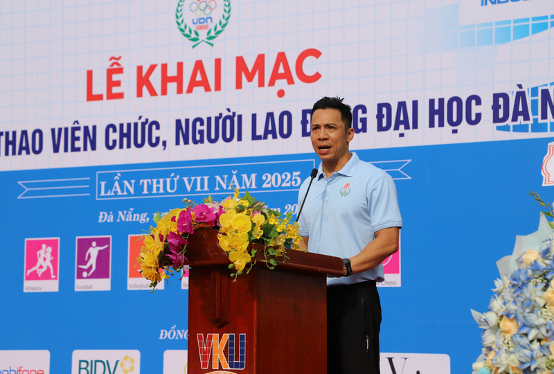 dai-hoi-the-thao-dai-hoc-da-nang-trong-tai.jpg