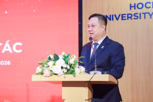 GS.TS Nguyễn Đức Trung, Hiệu trưởng Trường Đại học Ngân hàng TPHCM trao đổi tại chương trình. Ảnh: Thanh Hương