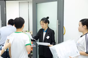 Thí sinh dự thi đánh giá năng lực do Đại học Quốc gia TPHCM tổ chức tại Trường Đại học Công nghiệp TPHCM.