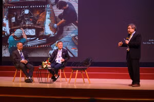 Phiên thảo luận tại hội nghị AUN-QA sáng 11/12. Ảnh: M.T