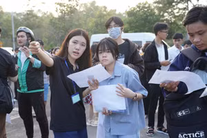 Thí sinh tại điểm thi thuộc Trường Đại học Bách khoa (Đại học Quốc gia TPHCM). Ảnh: ĐHBK.