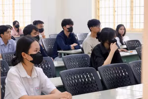 Thí sinh tham dự kỳ thi đánh giá năng lực đợt 2 do Đại học Quốc gia TPHCM tổ chức năm nay. Ảnh: ĐHQG-HCM