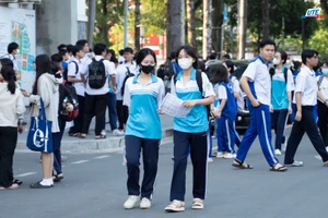 Thí sinh dự thi đánh giá năng lực Đại học Quốc gia TPHCM năm 2025 tại TPHCM. Ảnh: UTE.