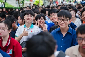 Tân sinh viên khóa 2025 tại lễ khai giảng Trường Đại học Khoa học Tự nhiên (Đại học Quốc gia TPHCM). Ảnh: HCMUS.