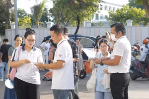 Thí sinh dự thi đánh giá năng lực do Đại học Quốc gia TPHCM tổ chức tại Trường Đại học Dầu khí Việt Nam (TPHCM).