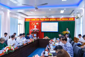 Tọa đàm về đào tạo và nghiên cứu khoa học do Trường Đại học Đồng Tháp tổ chức.