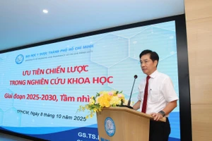 GS.TS.BS Trần Diệp Tuấn, Chủ tịch Hội đồng trường ĐH Y Dược TPHCM.