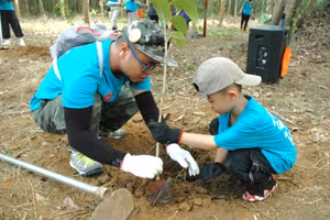 Sự kiện thu hút nhiều bạn nhỏ yêu thiên nhiên. Ảnh: Thùy Linh. 