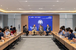 Toàn cảnh tọa đàm diễn ra tại Đại học Kinh tế TPHCM. Ảnh: UEH