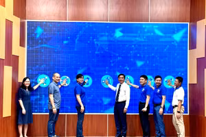 Nghi thức khởi động dự án HCMUS Future Leaders. Ảnh: Thùy Linh