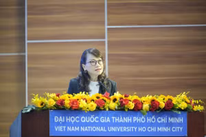 GS.TS Nguyễn Thị Thanh Mai trong một sự kiện tại Đại học Quốc gia TPHCM, tháng 11/2025.