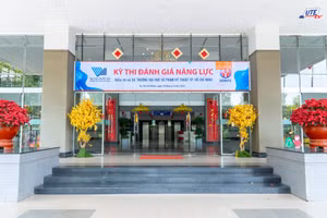 Điểm thi số 34 kỳ thi đánh giá năng lực đặt tại Trường Đại học Sư phạm Kỹ thuật TPHCM. Ảnh: HCMUTE