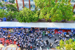 Học sinh tham gia Ngày hội Giáo dục STEM tổ chức tại Trường Đại học Đồng Tháp. Ảnh: DThU