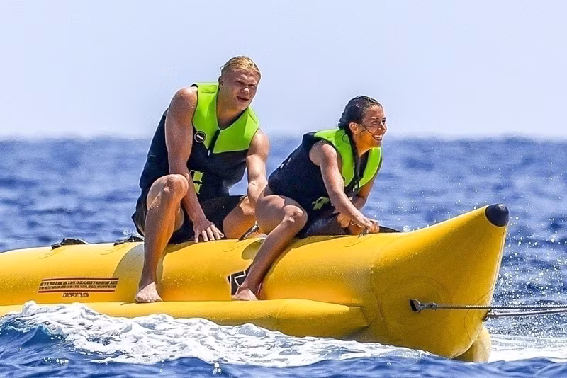 Cặp đôi được cho là có với nhau 1 con chung, nhưng Haaland chưa công bố điều này. haaland-6.jpg