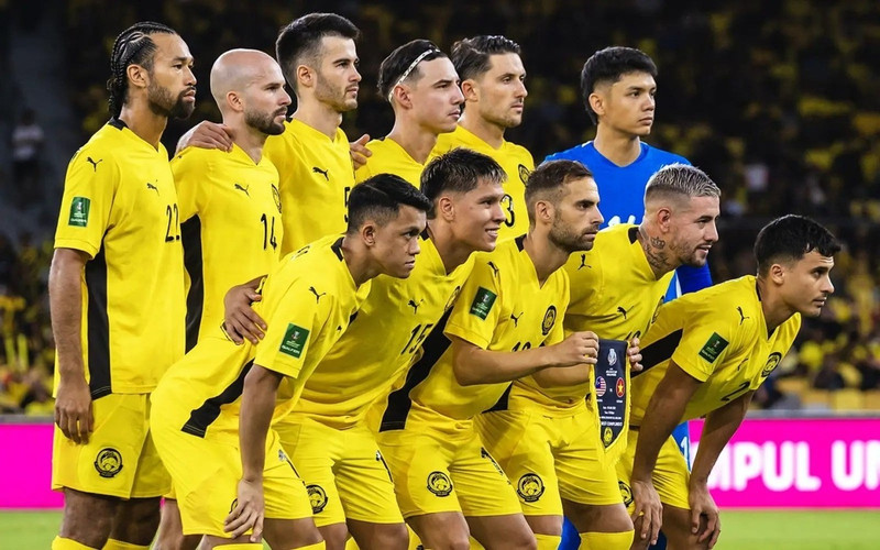 Lúc này, truyền thông, giới chuyên môn cùng người hâm mộ trong khu vực đang chờ đợi án kỷ luật từ AFC với đội tuyển Malaysia. malaysia.jpg