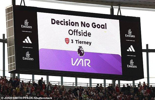 arsenal-08.jpg