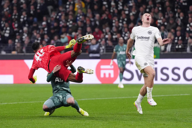 tottenham-04.jpg