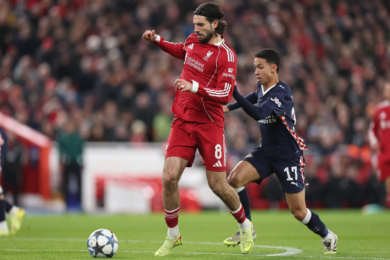 Dominik Szoboszlai gỡ hòa 1-1 cho Liverpool sau đó 10 phút nhưng đó là tất cả những gì nhà đương kim vô địch Ngoại hạng Anh làm được. liverpool-3.jpg