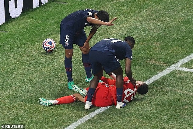 psg-5.jpg