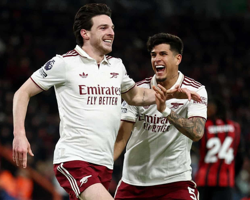 Màn trình diễn sau đó nổi bật nhất đến từ Declan Rice với cú đúp bàn thắng ở các phút 54 và 71. arsenal-6.jpg
