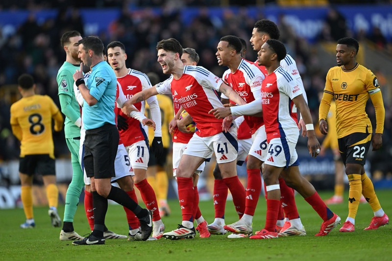 arsenal-04.jpg