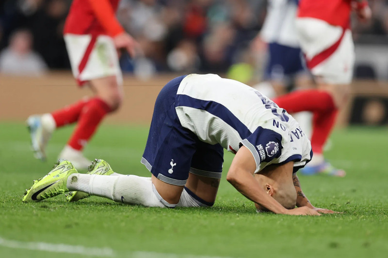 tottenham-4.jpg