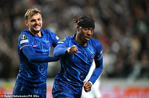 chelsea-06.jpg
