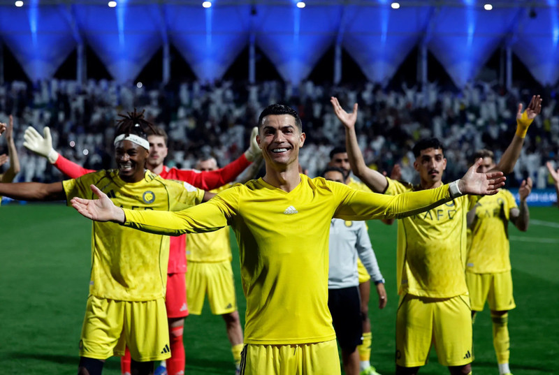 Các trận lượt đi vòng 1/8 khu vực Tây Á, ban đầu dự kiến diễn ra ngày 2-3/3/2026, đã được dời lịch do diễn biến phức tạp tại Trung Đông. ronaldo-2.jpg